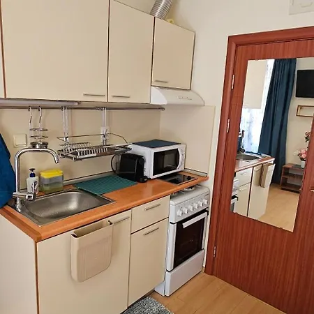 Rainbow 2 6 Apartment